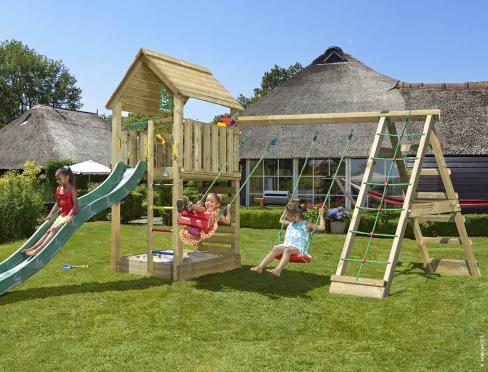 Jungle Cabin | Spielturm aus Holz mit Schaukeln & Kletternetz